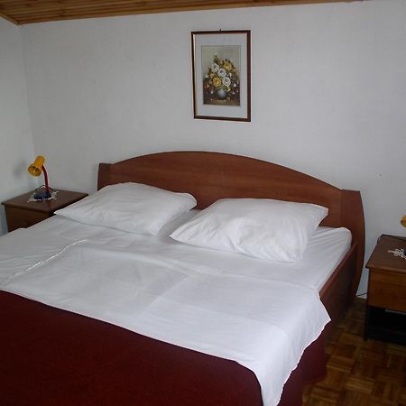 Apartment Lana ปริฟลากา ภายนอก รูปภาพ