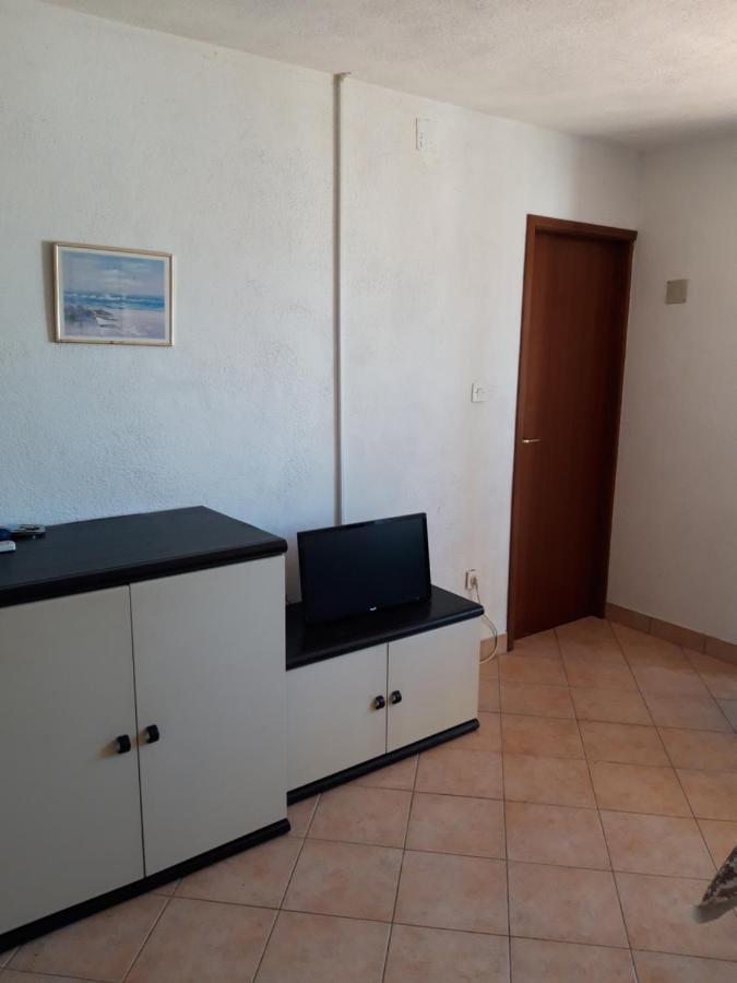 Apartment Lana ปริฟลากา ภายนอก รูปภาพ