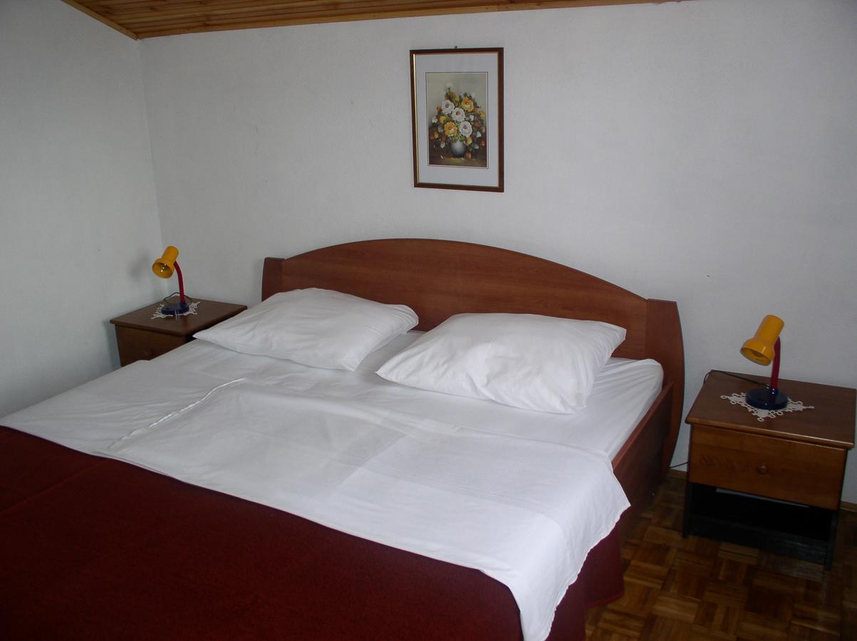 Apartment Lana ปริฟลากา ภายนอก รูปภาพ